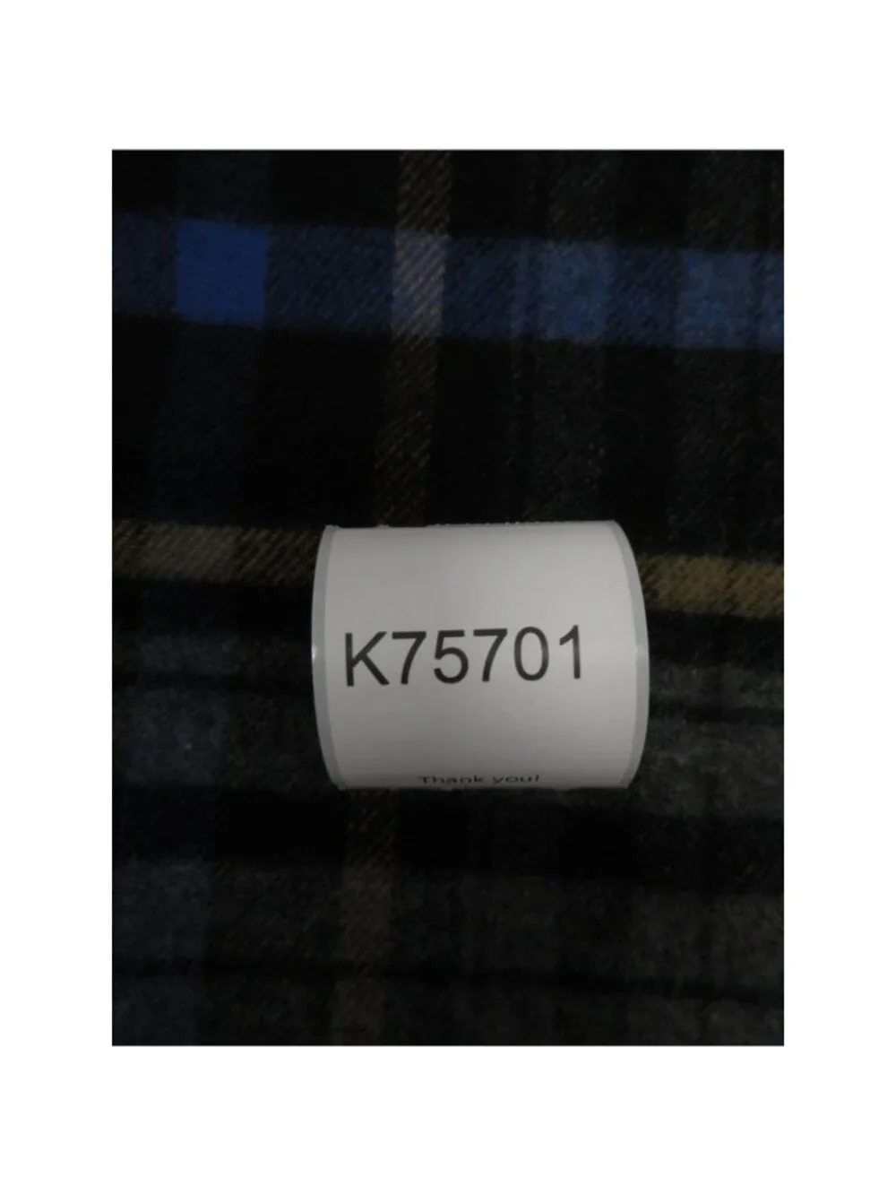Johnstons of Elgin Scarf One ambs Wool Plaid Fringe Scotland NEW